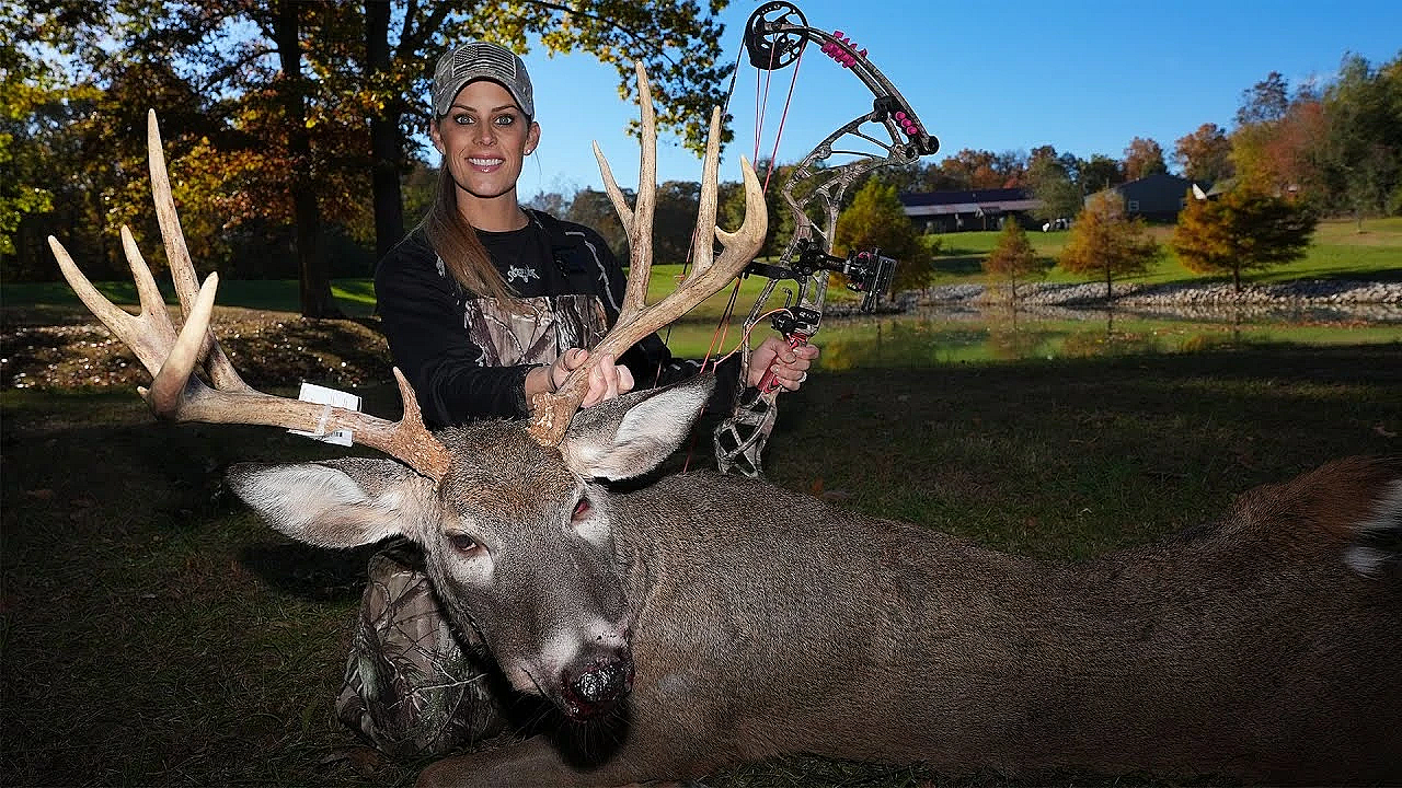 Sarah's Biggest Buck Ever!!! {catch Clean Cook} Garlic Stuffed Backstrap