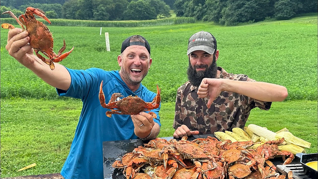 Maryland Steamed Crabs Vs Florida Boild Crabs! {catch Clean Cook} The Results Are Amazing!!!